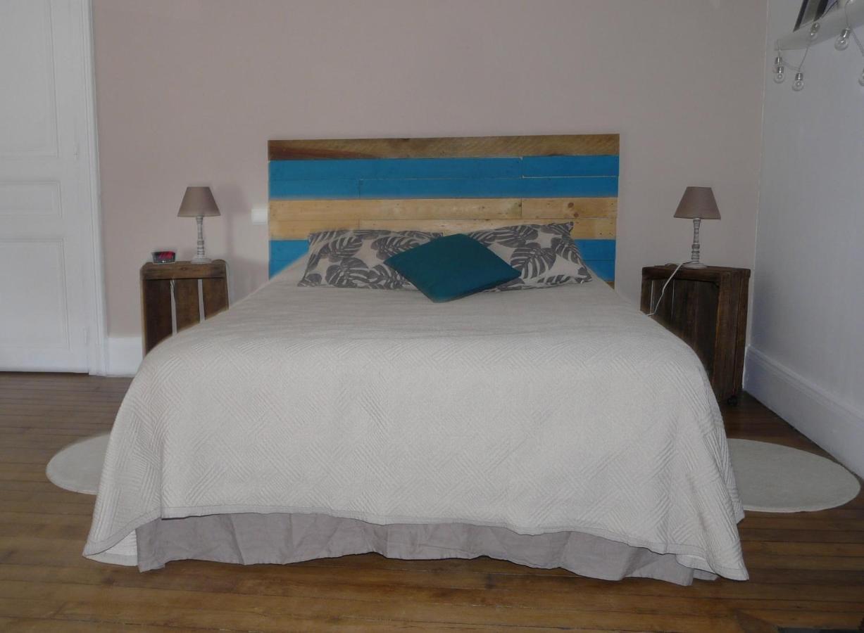 La Pie Grieche Bed & Breakfast Lucquy Ngoại thất bức ảnh